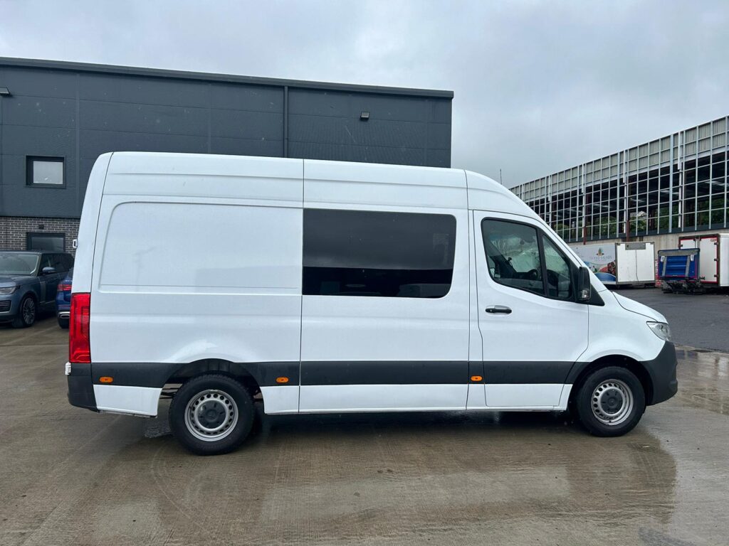 May 2020 Mercedes Sprinter 3.5t H1 Van 9 Seater J AND F TRUCKS AND