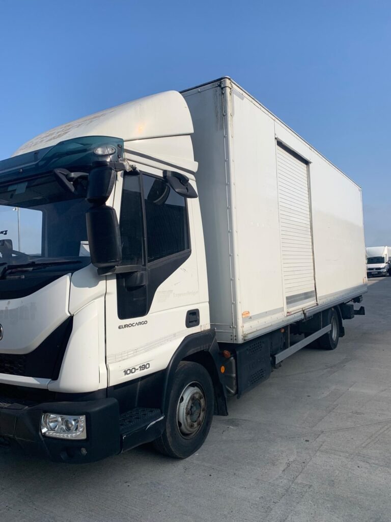 2019 IVECO 10 TONNE 100E190 CURTAIN/BOX