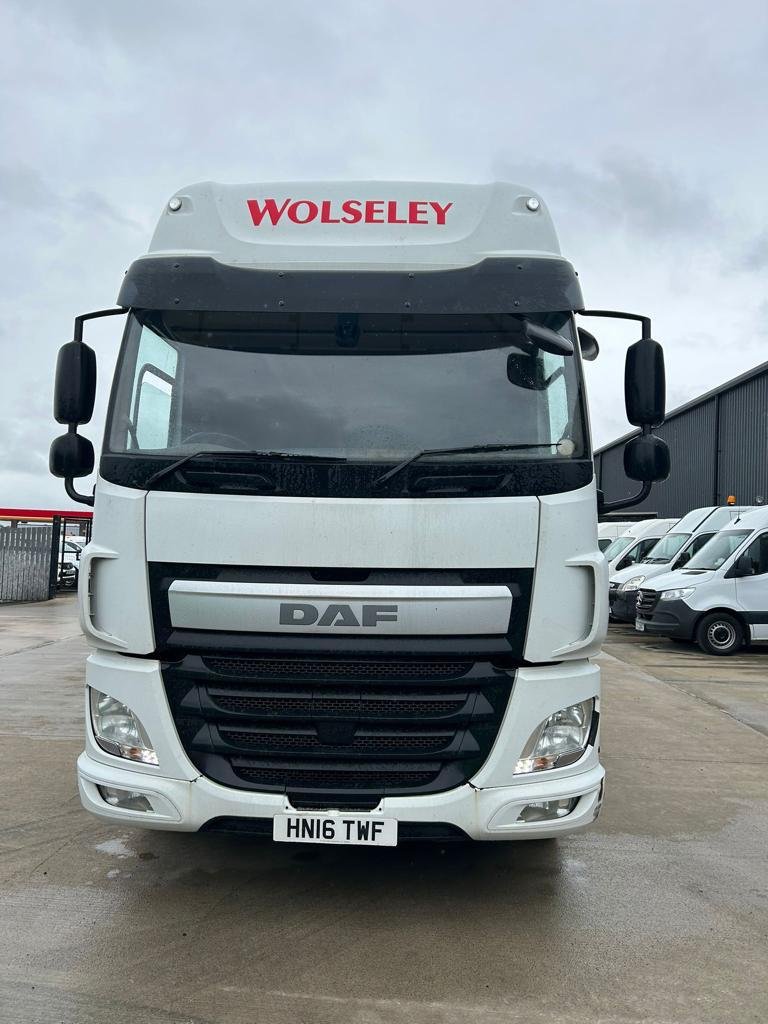 JUNE 2016 DAF CF 400