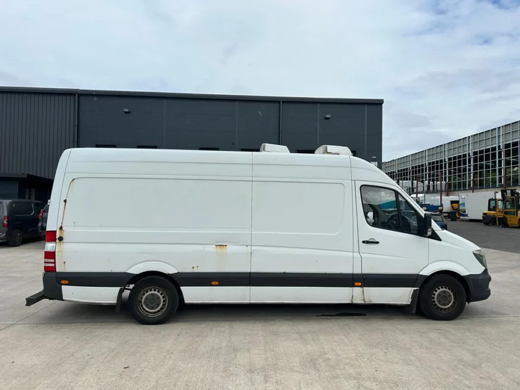 2015 Mercedes Sprinter LWB for breaking all parts