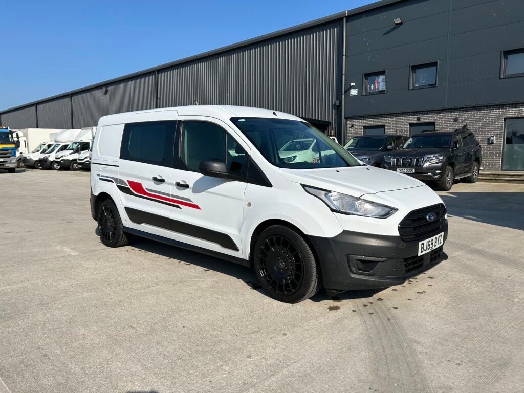 2019 Ford Transit connect camping van L2 1.5 ecoblue 100bhp 6 speed with air conditioning