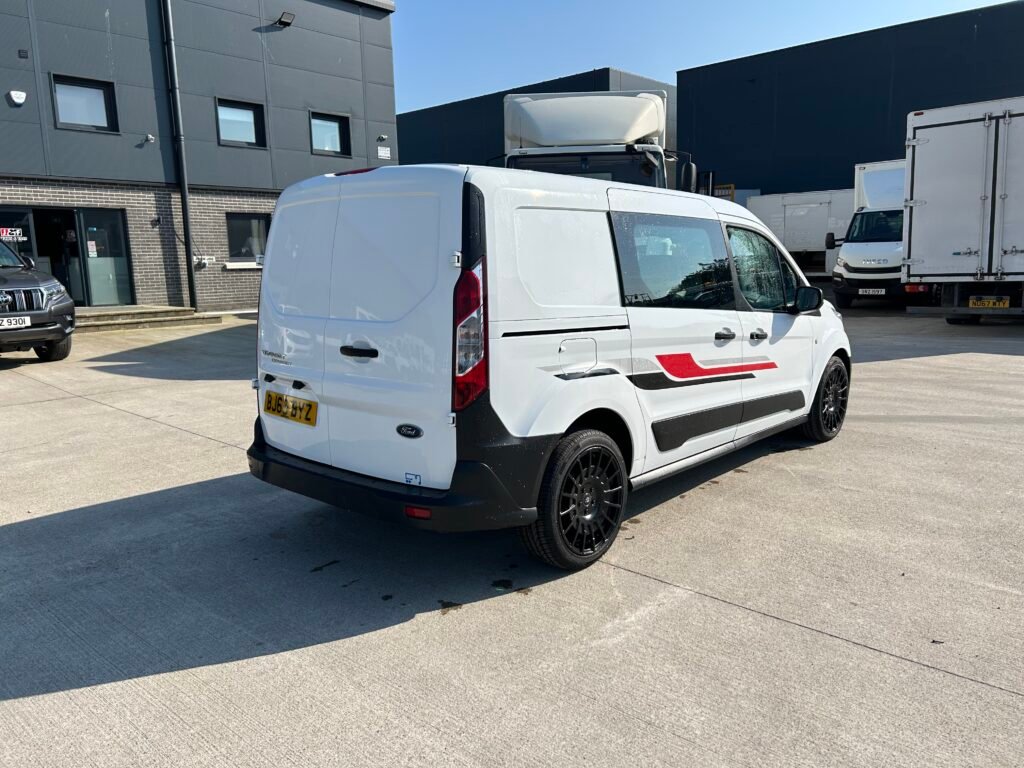 2019 Ford Transit connect camping van L2 1.5 ecoblue 100bhp 6 speed with air conditioning