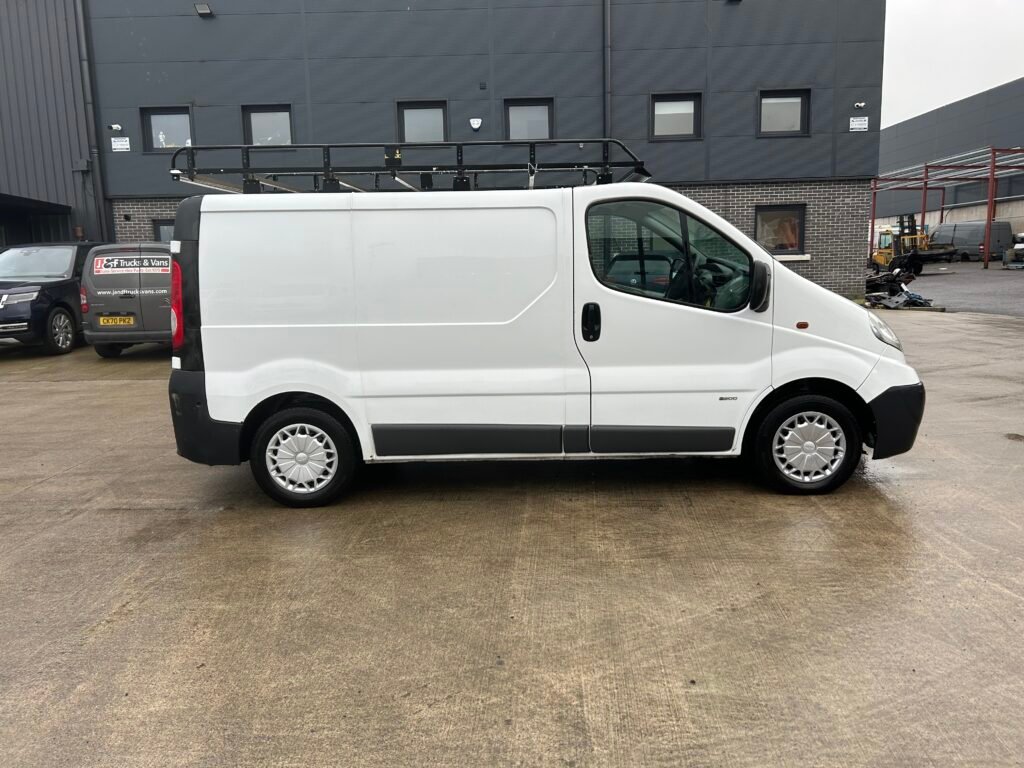 2013 Vauxhall vivaro 2.0 115bhp 6 speed