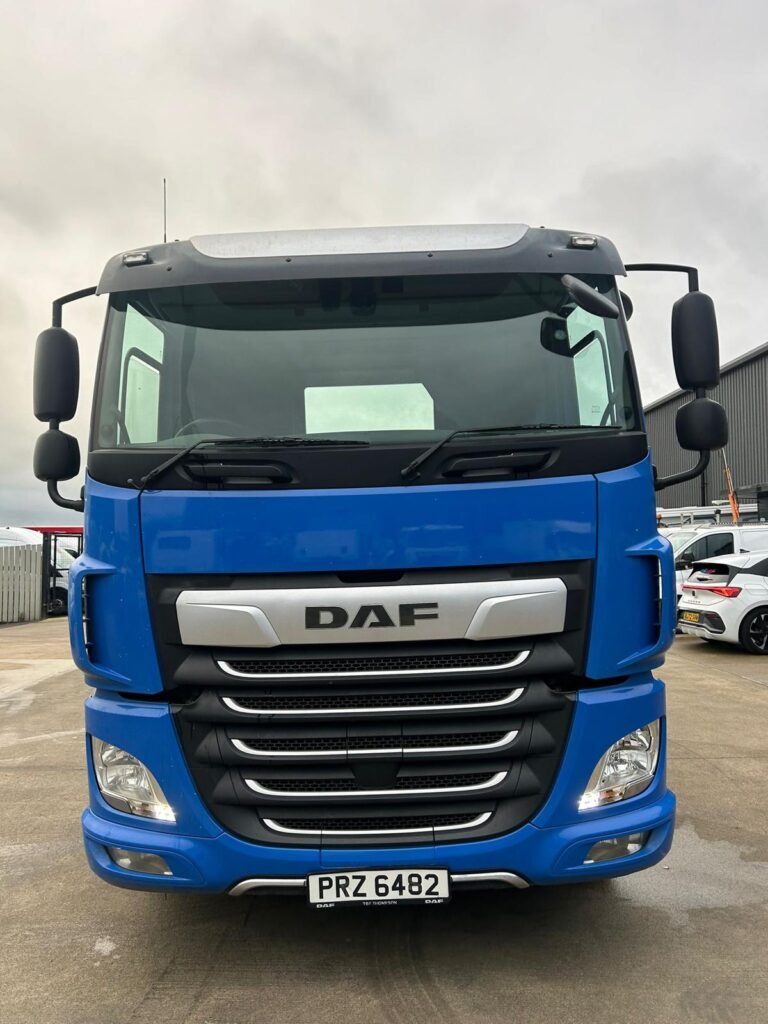 OCTOBER 2019 DAF CF 480