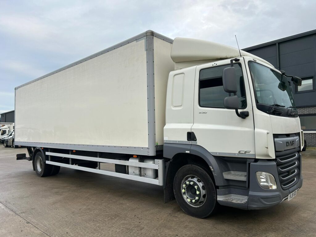 MAY 2019 DAF CF 65 230 18 TONNE BOX