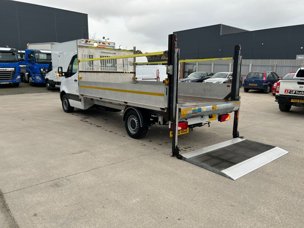 April 2020 Mercedes Sprinter 2.1 314cdi LWB Alloy Drop Side with Tail Lift