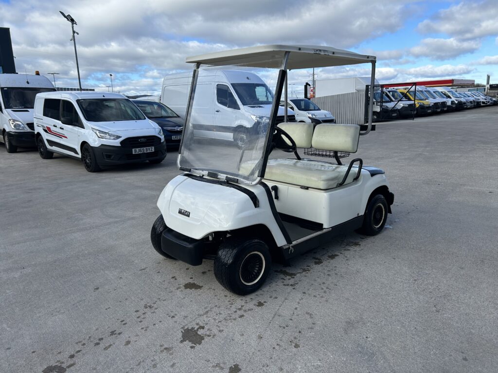 Yamaha golf cart / buggy