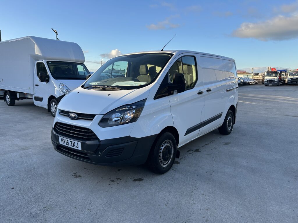 March 2015 ford transit custom 2.2cdti swb 290 E-tech