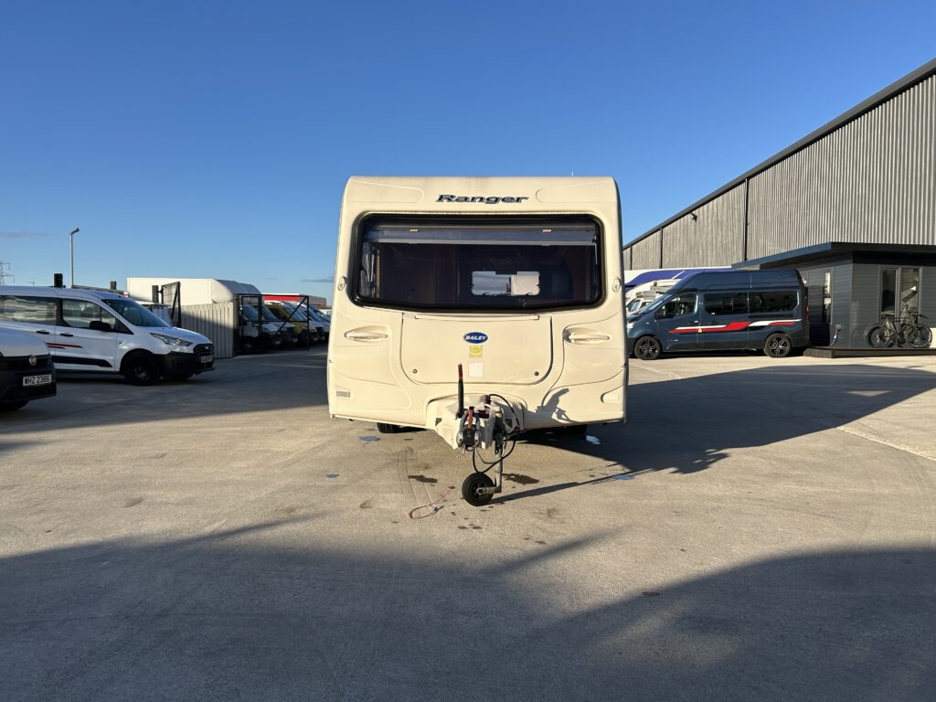 2005 Bailey ranger 380/2 £4995