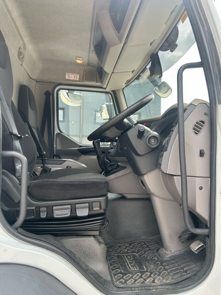 AUGUST 2017 DAF LF 210 FRIDGE
