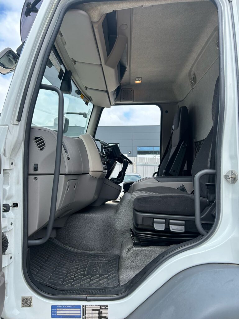 AUGUST 2017 DAF LF 210 FRIDGE