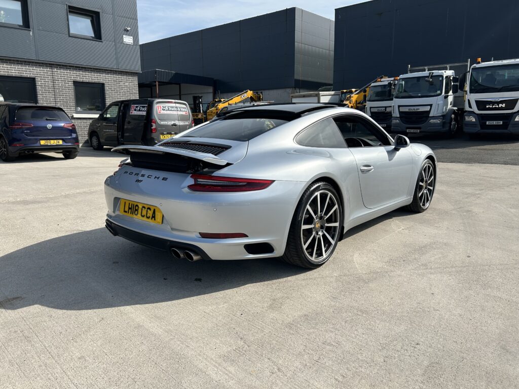 April 2018 Porsche 911 991.2 3.0 twin turbo Carrera s