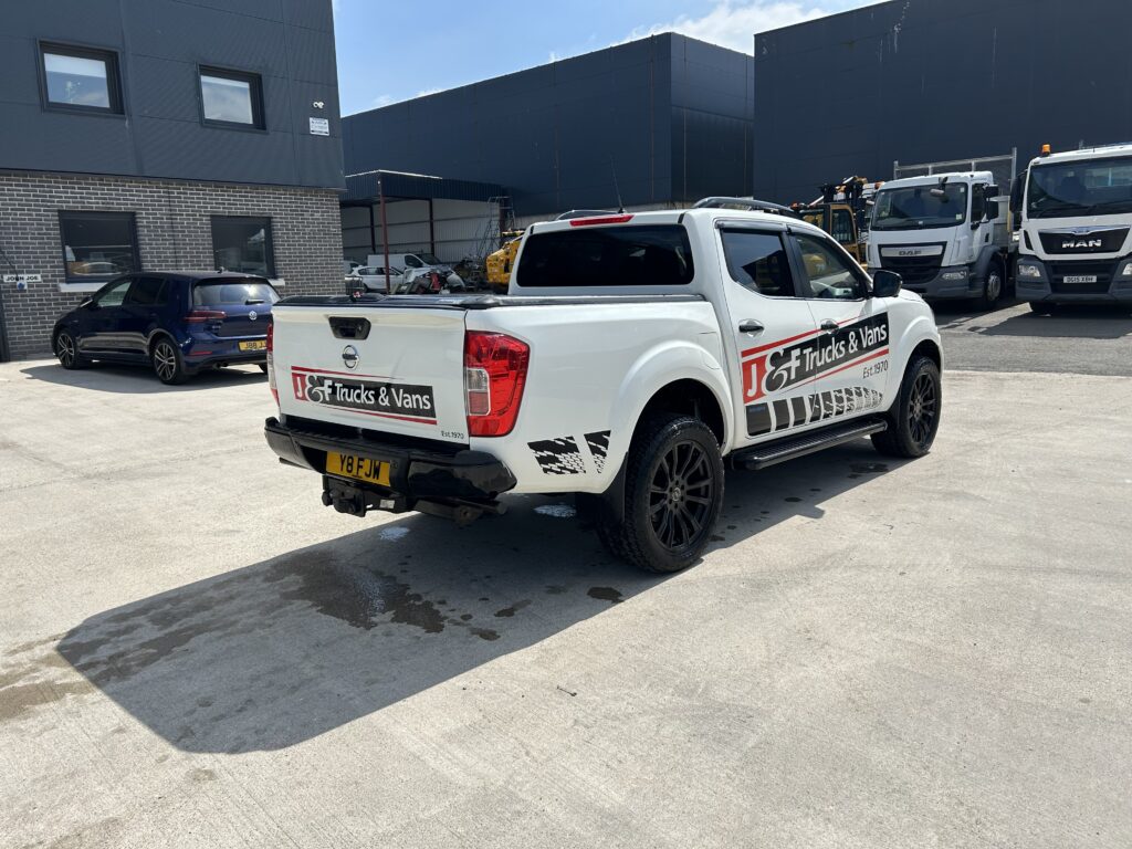 2021 Nissan Navara 2.3dci n guard top spec