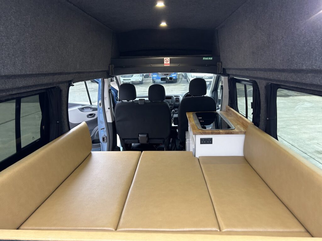 2016 Renault Trafic 1.6 LWB High Roof Newly Converted 2 Berth Camper