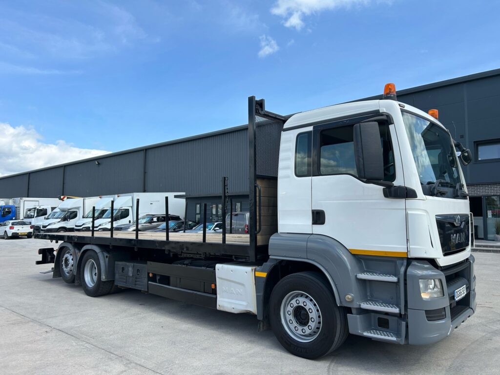 DECEMBER 2016 MAN 26-320 26" FLAT BODY