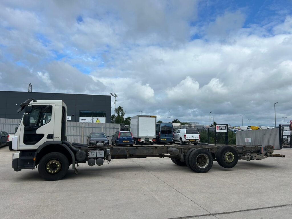 June 2017 Volve FLE Chassis Cab