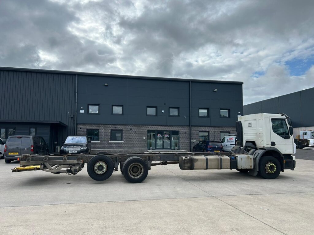 June 2017 Volve FLE Chassis Cab