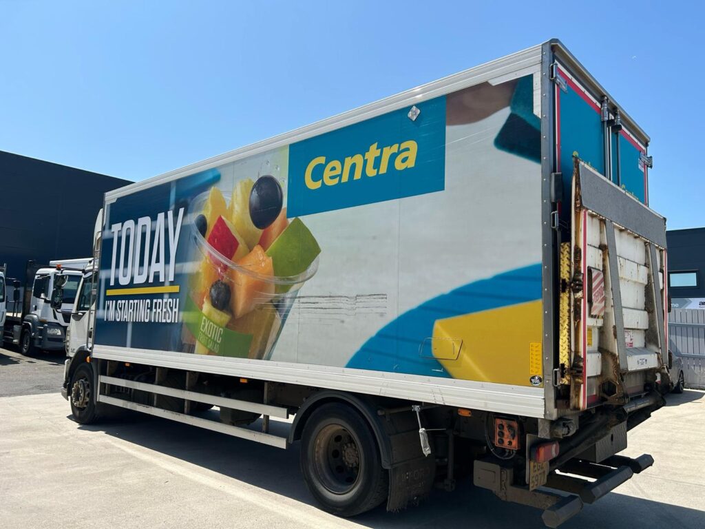 2017 DAF LF 250 18 Tonne Fridge