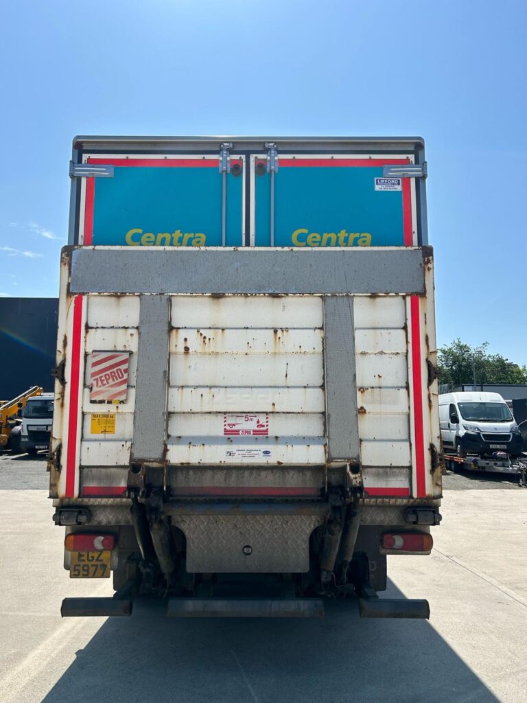 2017 DAF LF 250 18 Tonne Fridge