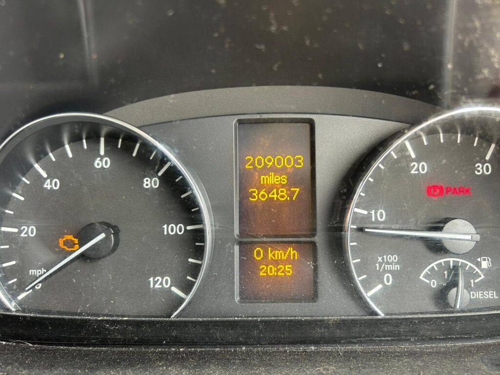 2015 Mercedes Sprinter LWB Luton 2.1d