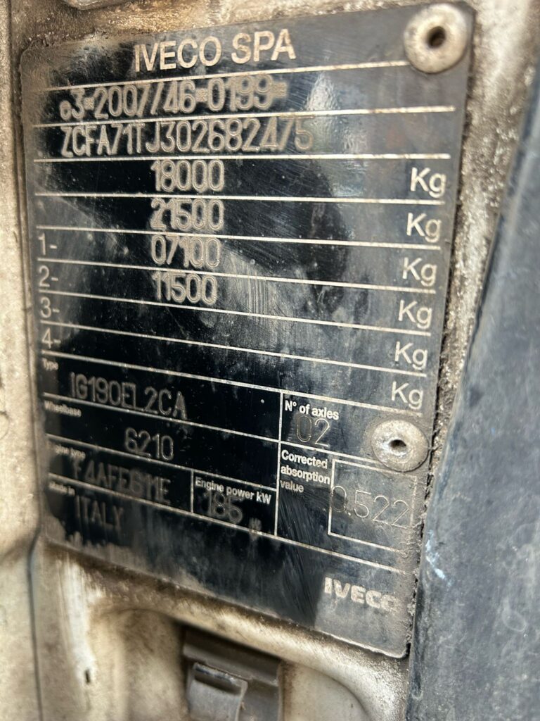 AUGUST 2018 IVECO 180E25 18 TONNE EURO 6