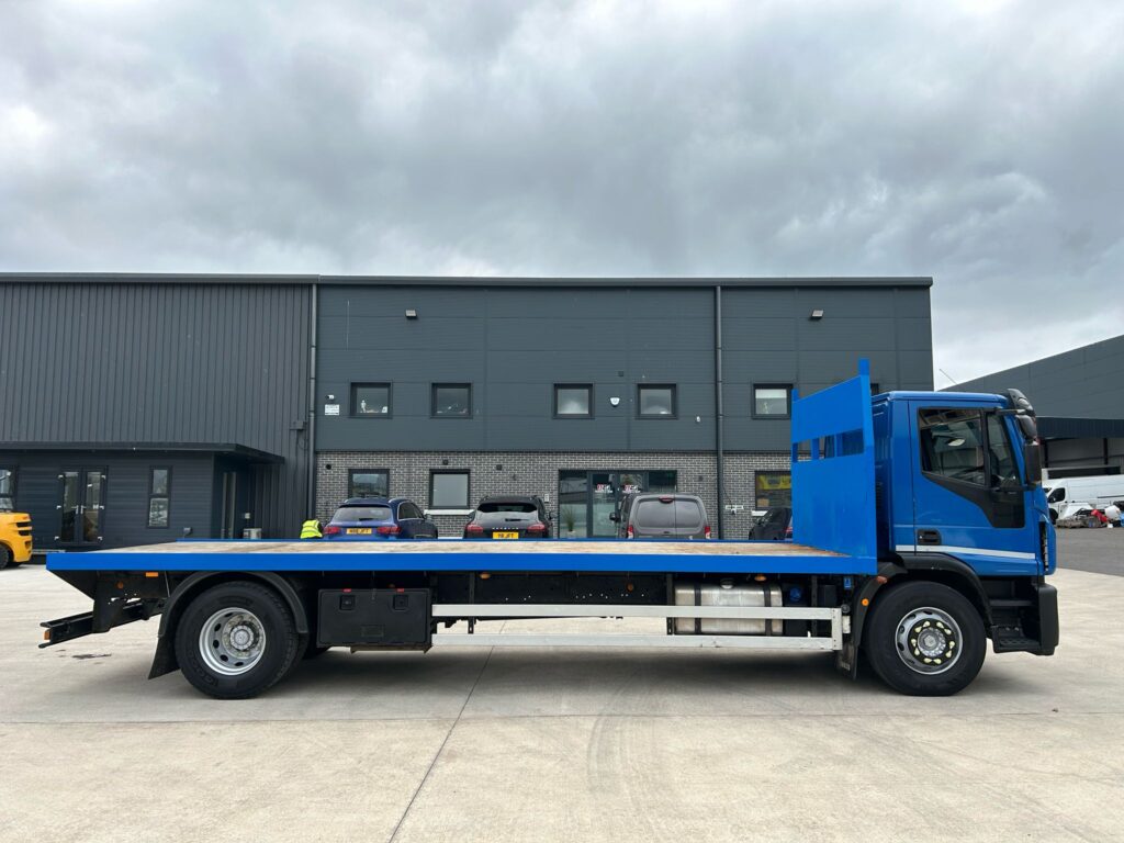AUGUST 2018 IVECO 180E25 18 TONNE EURO 6