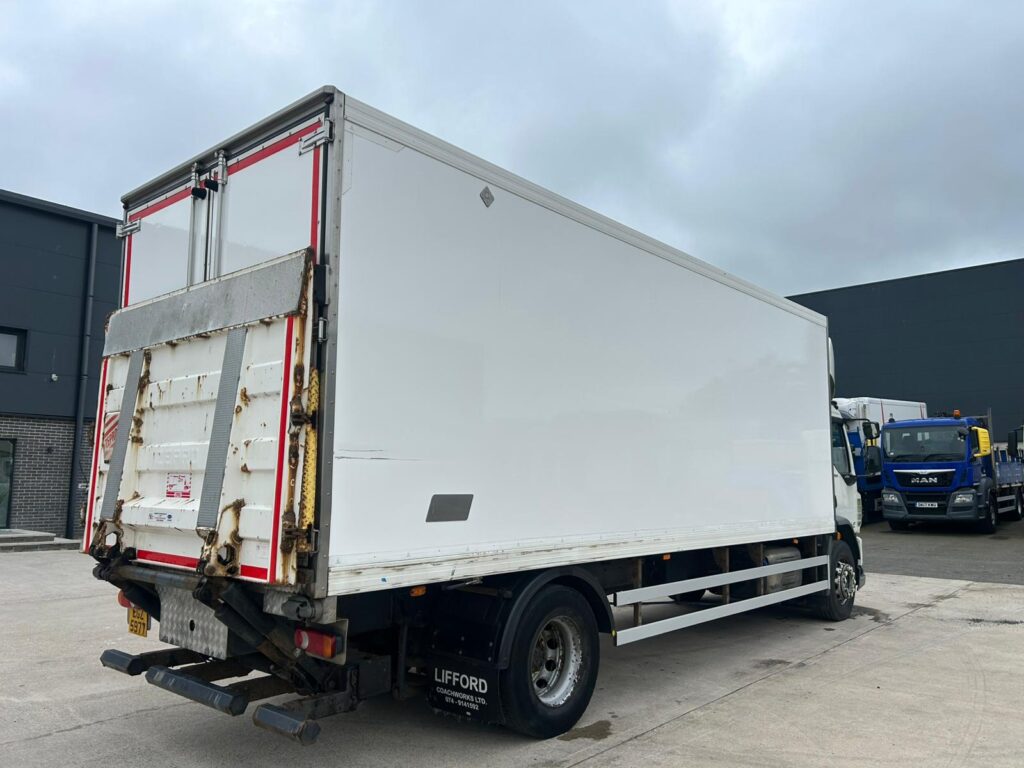2017 DAF LF 250 18 Tonne Fridge