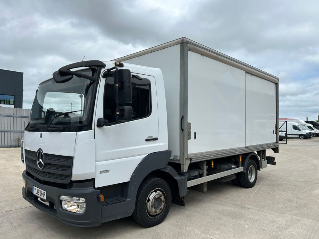June 2018 Mercedes Atego 816