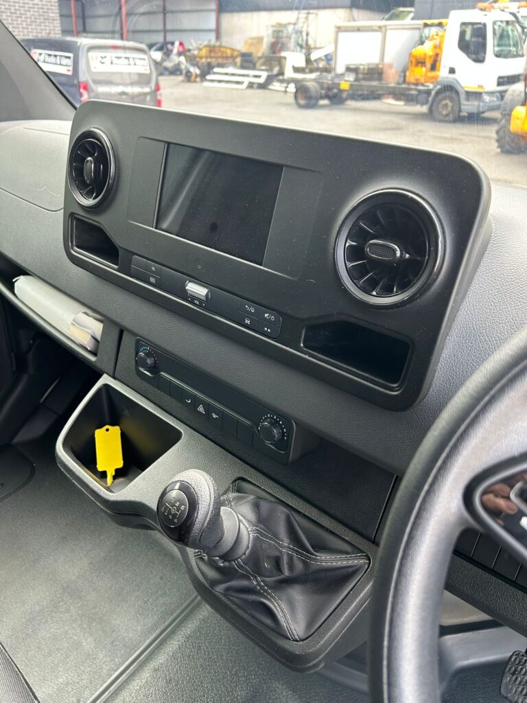 August 2021 Mercedes Sprinter Progressive 315cdi 2.0d LWB