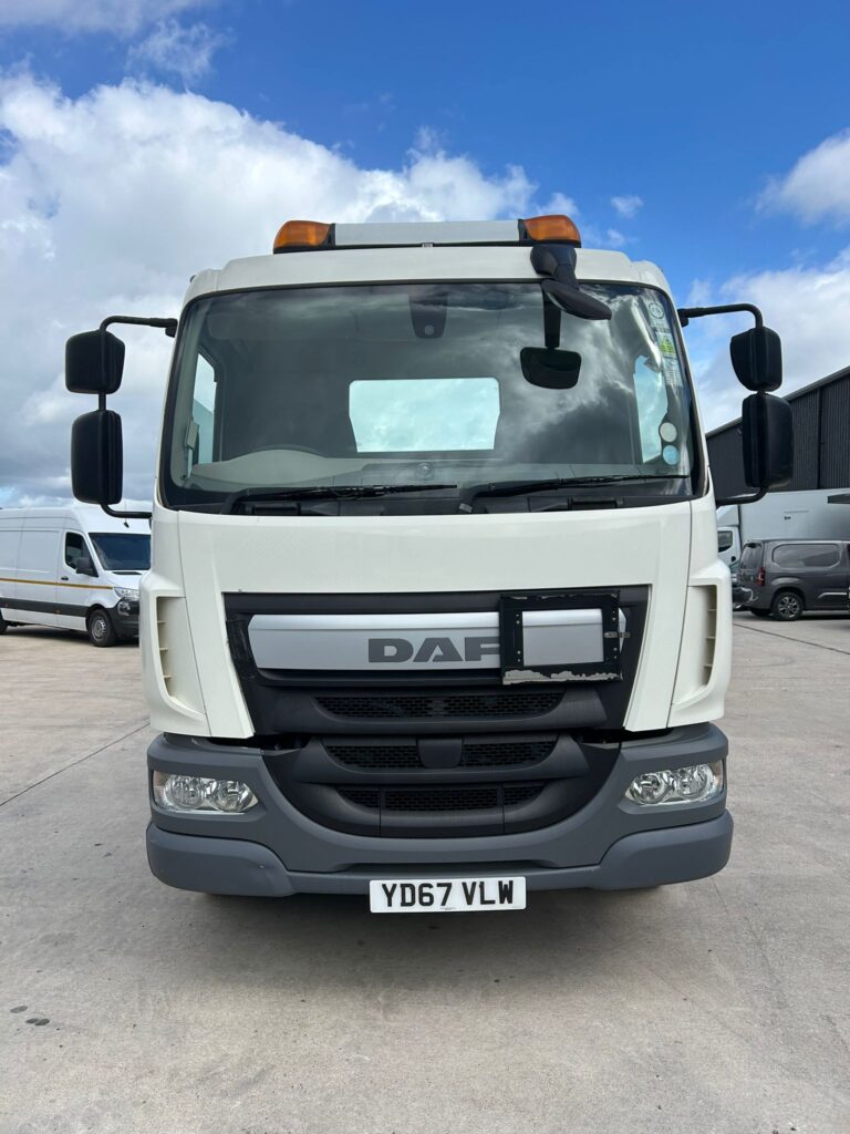 OCTOBER 2017 DAF LF 55 230 14 TONNE