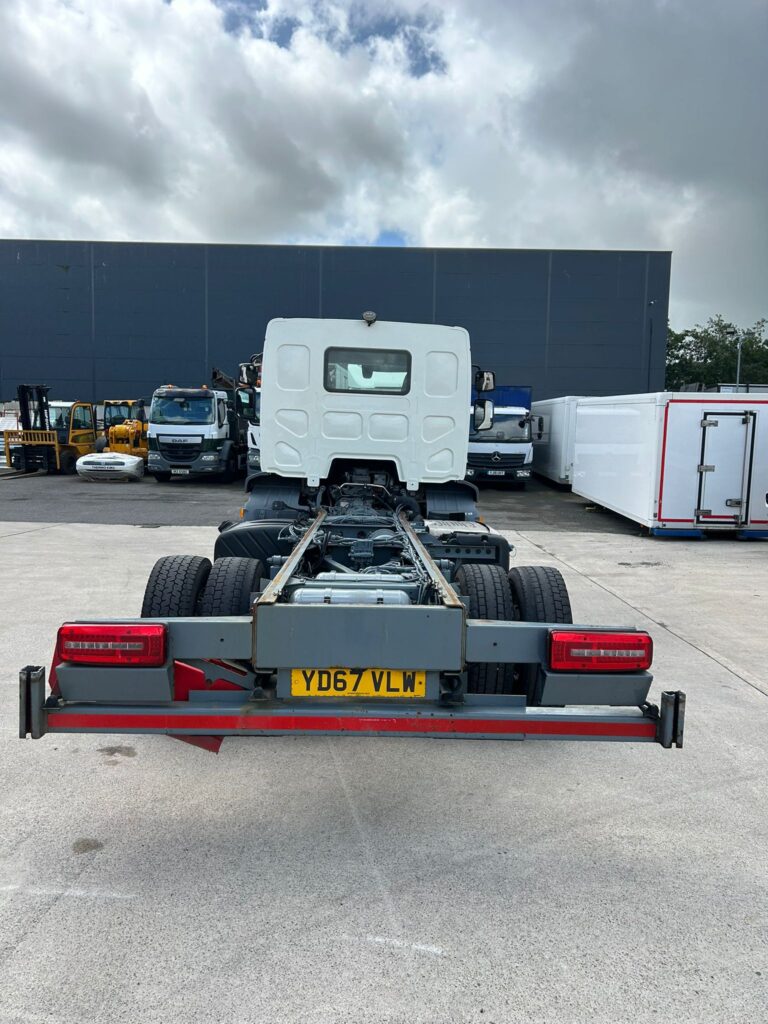 OCTOBER 2017 DAF LF 55 230 14 TONNE