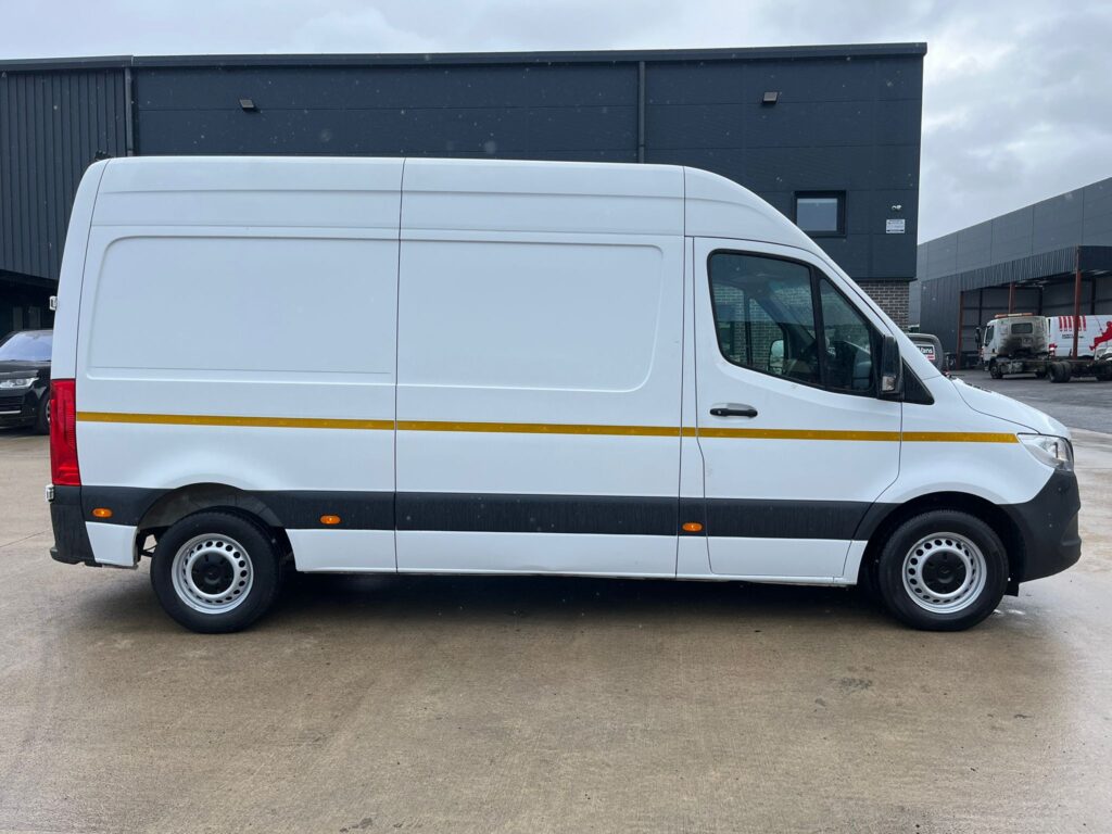 2021 Mercedes Sprinter 314 CDI Progressive MWB L2