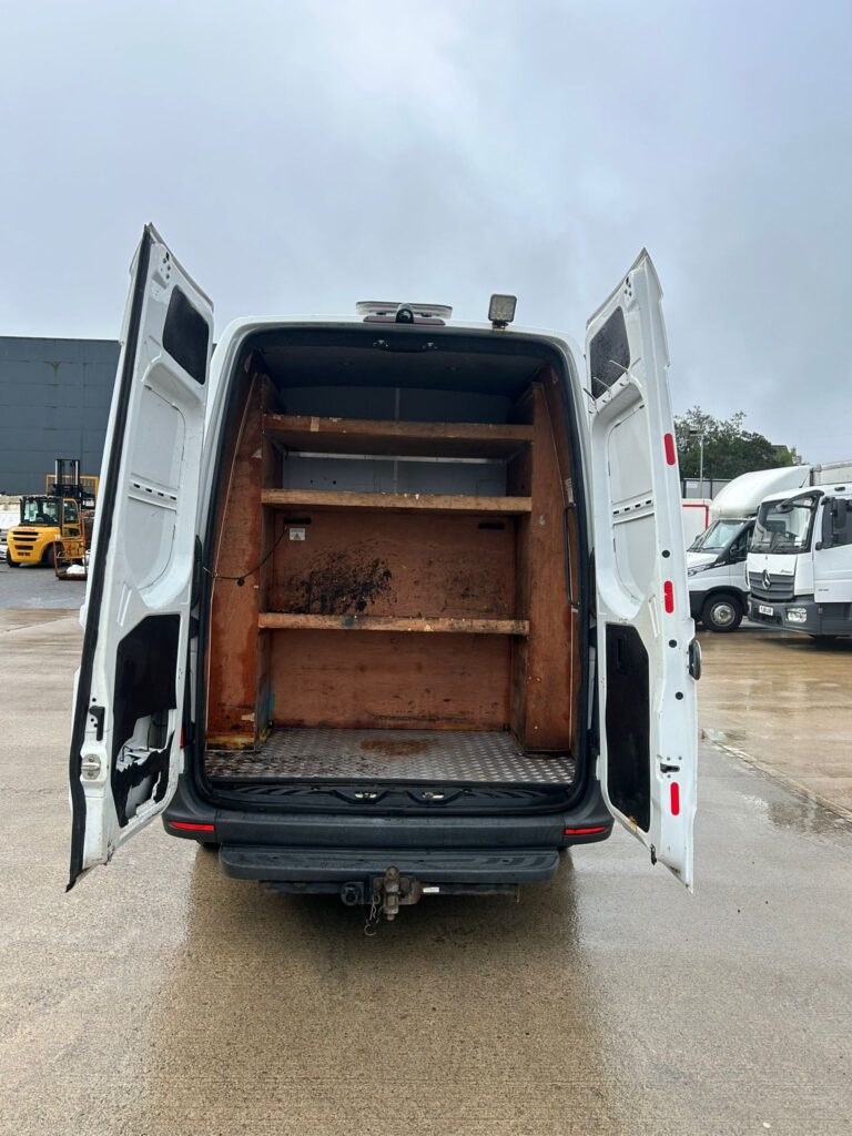 November 2021 Mercedes Sprinter 314 CDI Progressive MWB Welfare Van