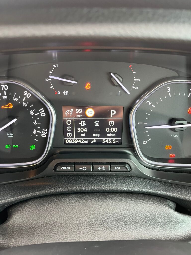 April 2021 Vauxhall Vivaro 2.0 Automatic Fridge Van