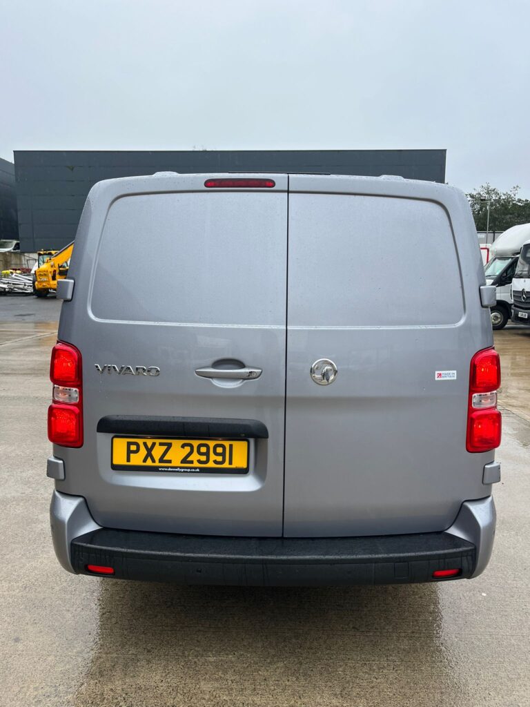 April 2021 Vauxhall Vivaro 2.0 Automatic Fridge Van