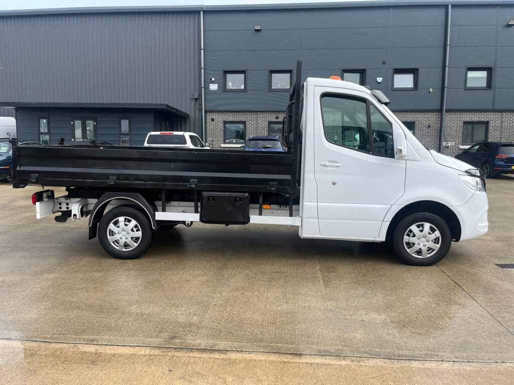 May 2021 Mercedes Sprinter 315 CDI MWB 3.5T Tipper
