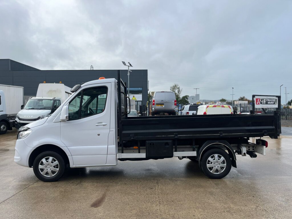 May 2021 Mercedes Sprinter 315 CDI MWB 3.5T Tipper