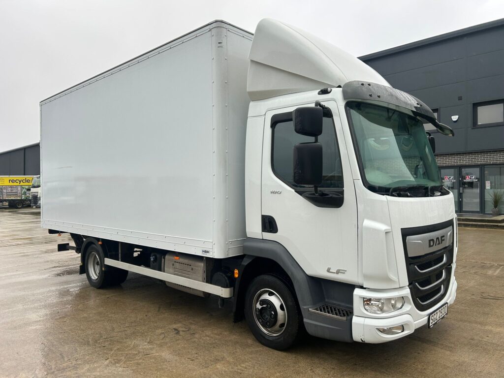 November 2020 DAF LF 180 7.5T