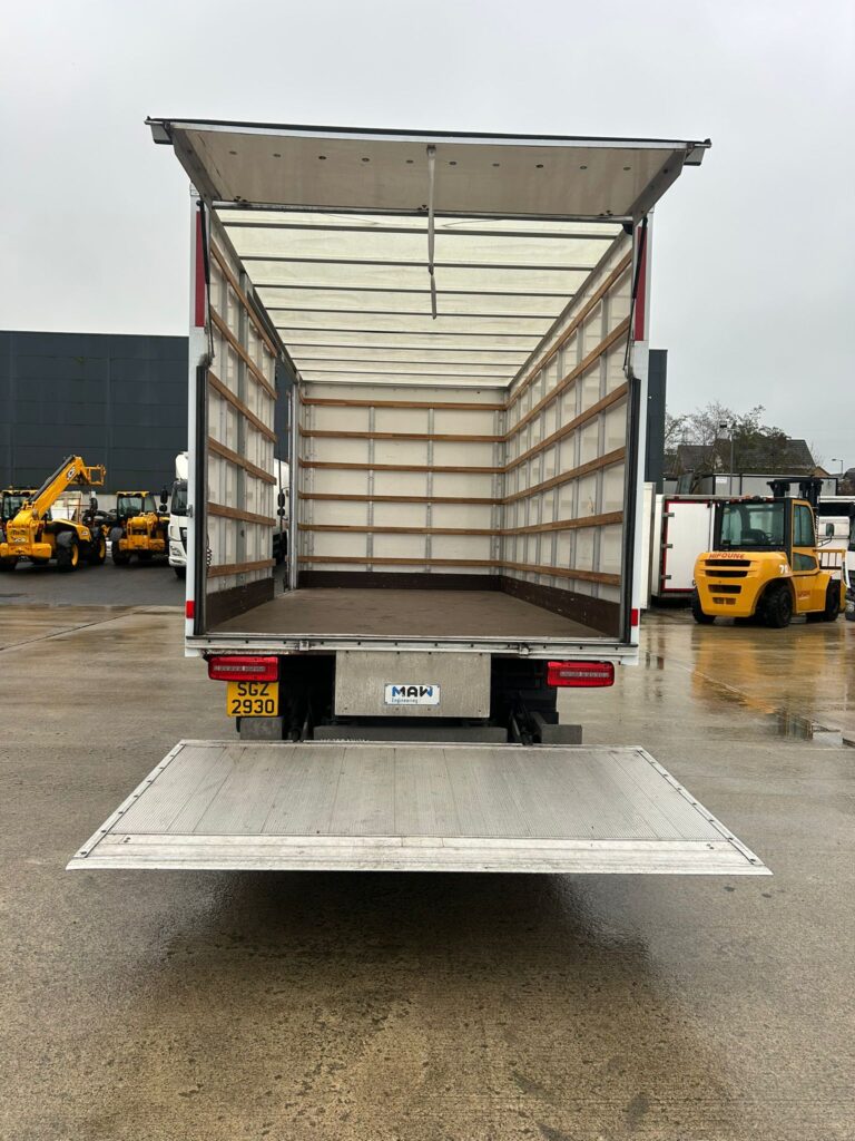 November 2020 DAF LF 180 7.5T