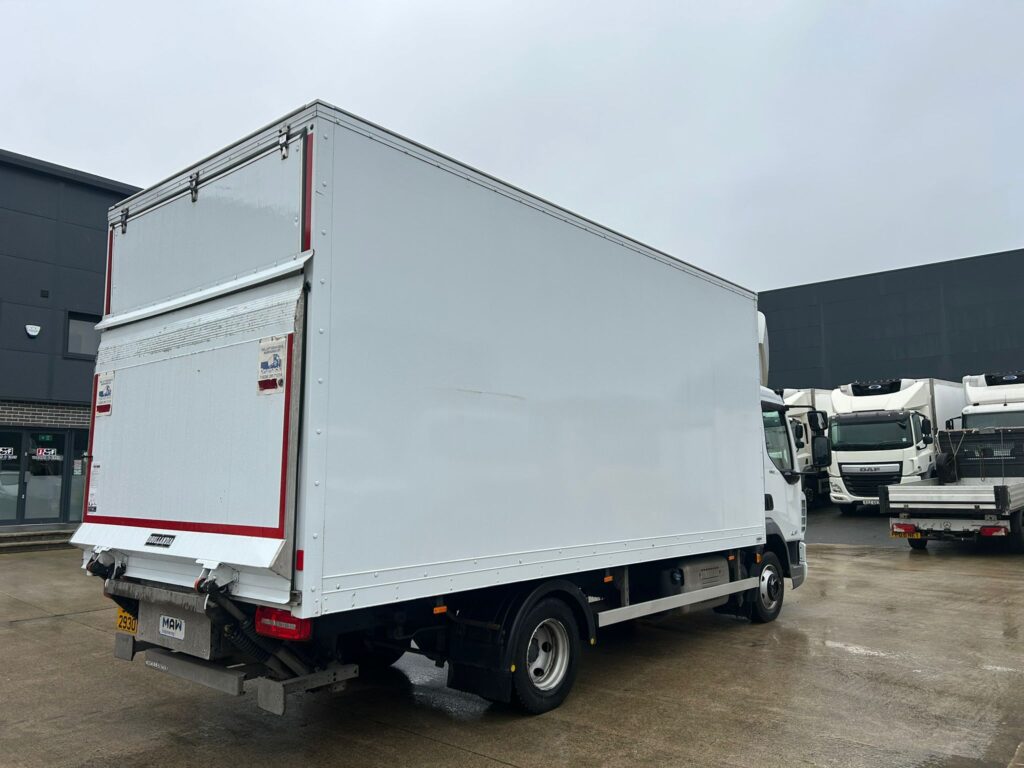 November 2020 DAF LF 180 7.5T