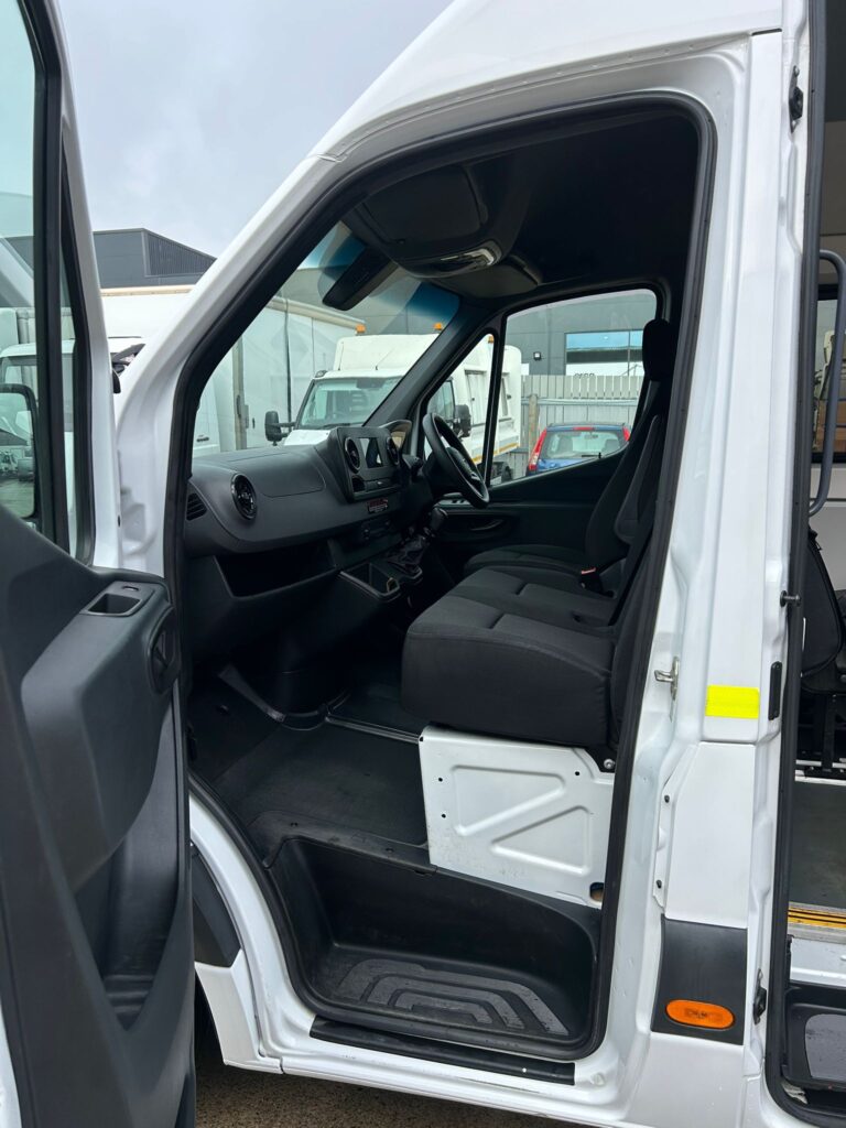 November 2021 Mercedes Sprinter 314 CDI Progressive MWB Welfare Van