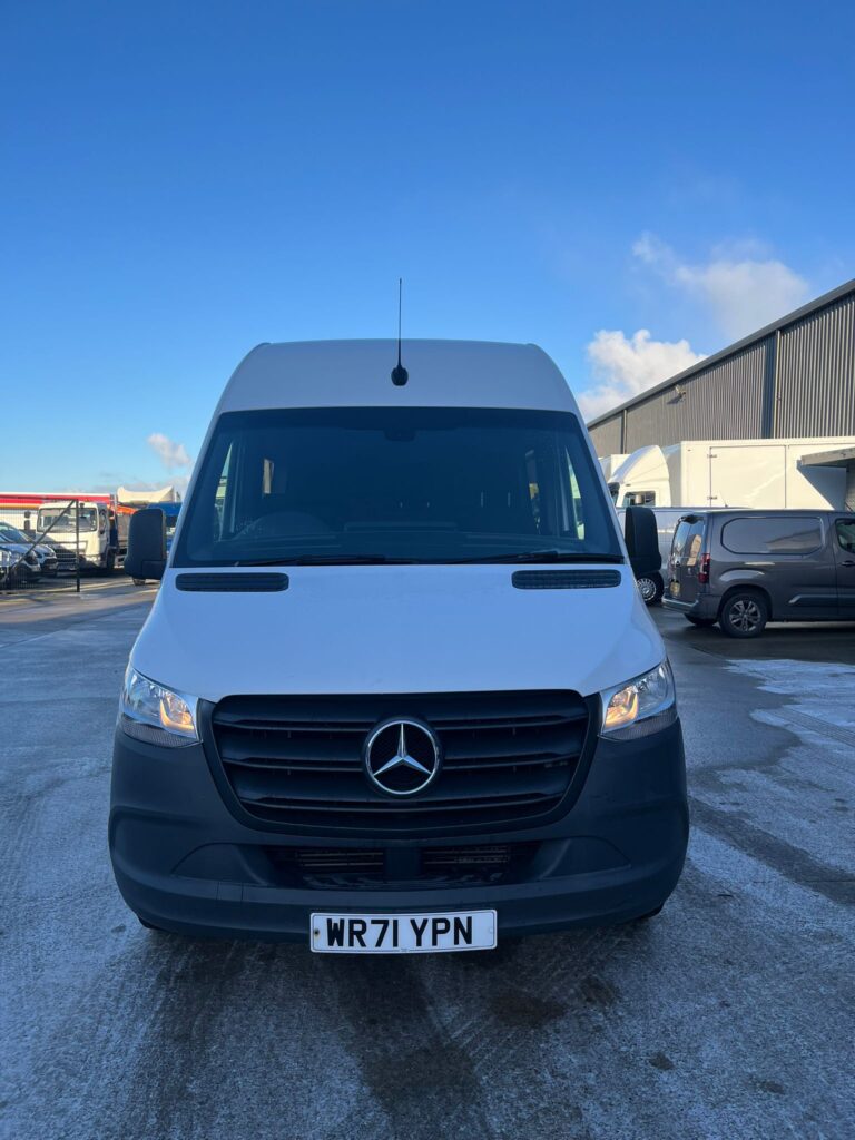 November 2021 Mercedes Sprinter 314 CDI Progressive MWB Welfare Van