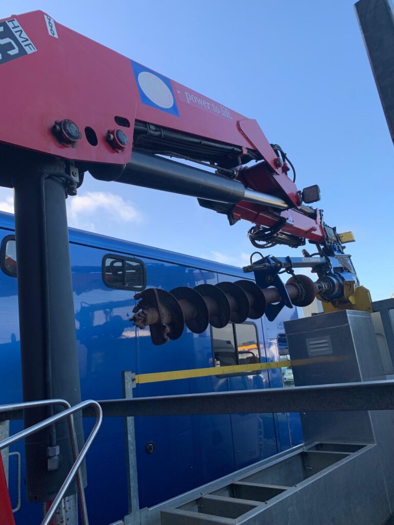 7.5 Ton Metre HMF Crane