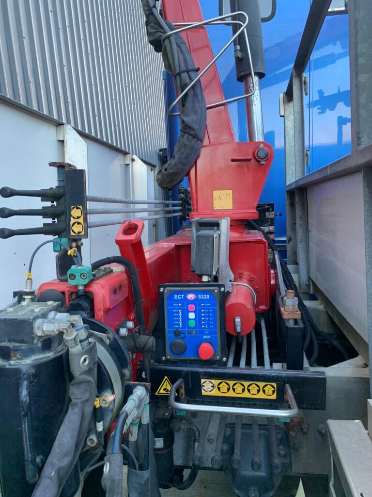 7.5 Ton Metre HMF Crane