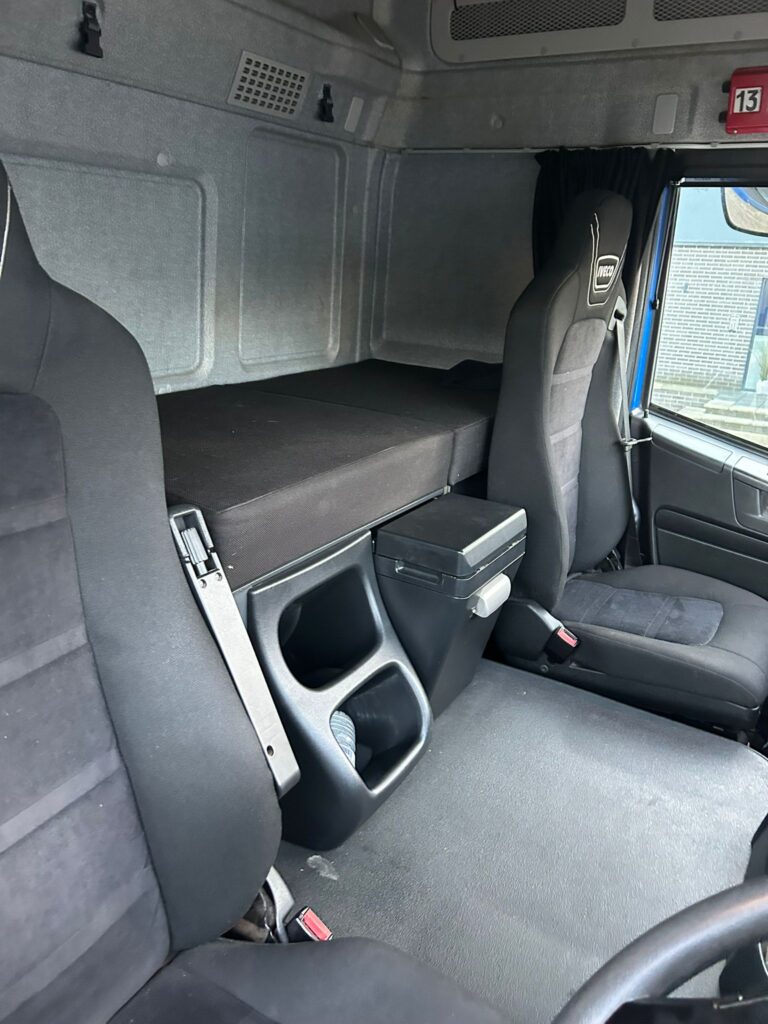 October 2019 Iveco Stralis 310 18 Ton