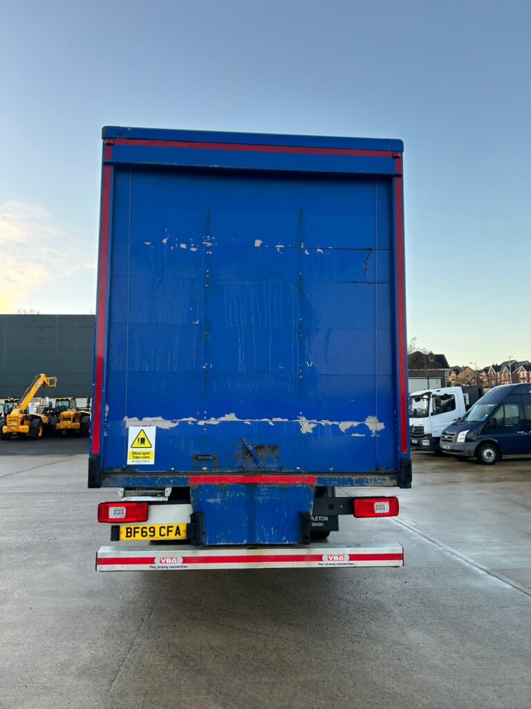 October 2019 Iveco Stralis 310 18 Ton