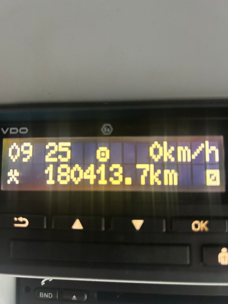 September 2020 Iveco 180e25 Curtainside