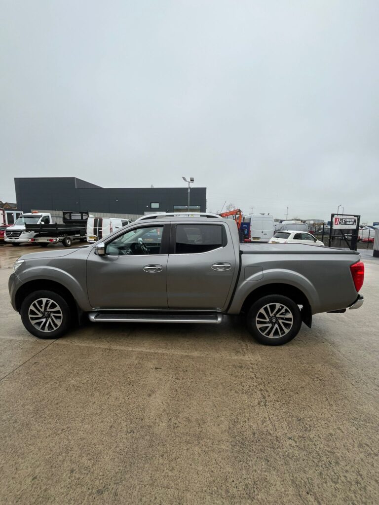 September 2017 Nissan Navara Double Cab Pick Up