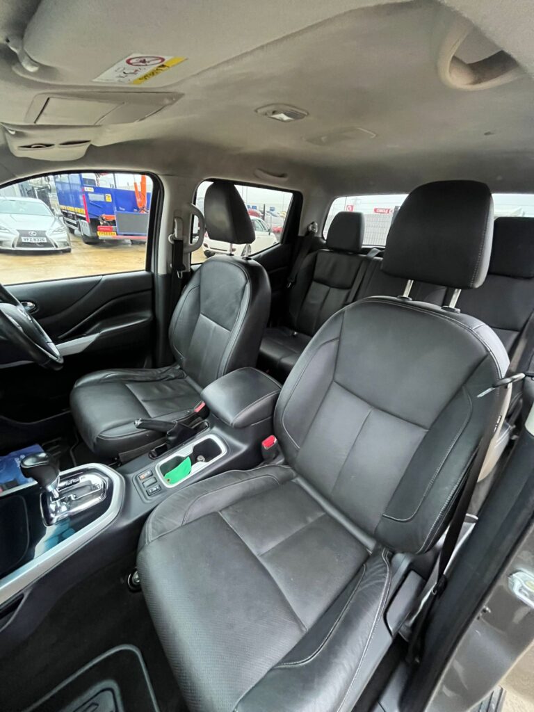 September 2017 Nissan Navara Double Cab Pick Up