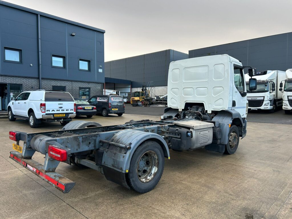 2018 DAF LF 55 230 14 Ton